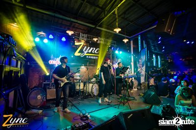 Back to School Party กับ Atom Chanakan ที่ ซิงค์ รังสิต — photo 3