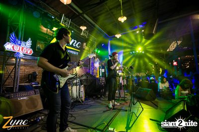Back to School Party กับ Atom Chanakan ที่ ซิงค์ รังสิต — photo 4