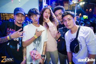 Back to School Party กับ Atom Chanakan ที่ ซิงค์ รังสิต — photo 23