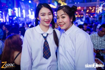 Back to School Party กับ Atom Chanakan ที่ ซิงค์ รังสิต — photo 48