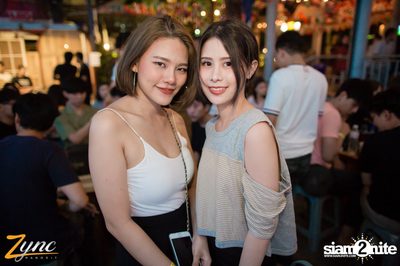 Back to School Party กับ Atom Chanakan ที่ ซิงค์ รังสิต — photo 66