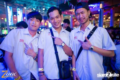 Back to School Party กับ Atom Chanakan ที่ ซิงค์ รังสิต — photo 94