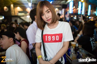 Back to School Party กับ Atom Chanakan ที่ ซิงค์ รังสิต — photo 99
