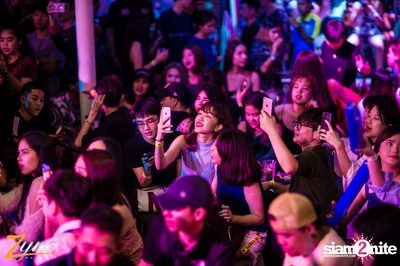 Back to School Party กับ Atom Chanakan ที่ ซิงค์ รังสิต — photo 112