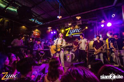 Back to School Party กับ Atom Chanakan ที่ ซิงค์ รังสิต — photo 126