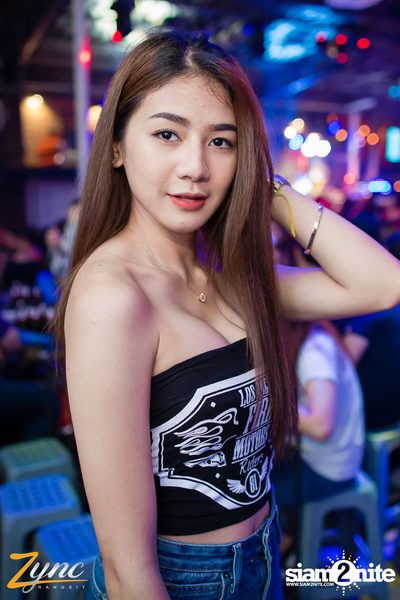 Back to School Party กับ Atom Chanakan ที่ ซิงค์ รังสิต — photo 134