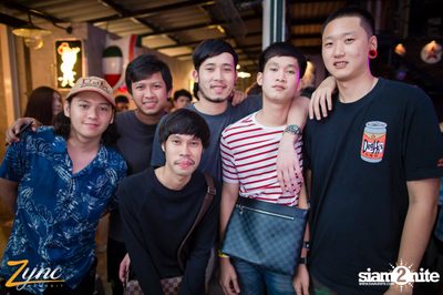 Back to School Party กับ Atom Chanakan ที่ ซิงค์ รังสิต — photo 135
