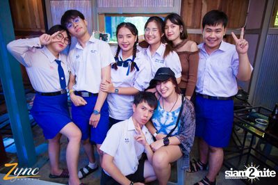 Back to School Party กับ Atom Chanakan ที่ ซิงค์ รังสิต — photo 136