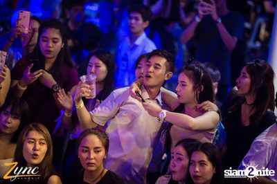 Back to School Party กับ Atom Chanakan ที่ ซิงค์ รังสิต — photo 167