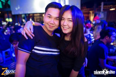 Back to School Party กับ Atom Chanakan ที่ ซิงค์ รังสิต — photo 175
