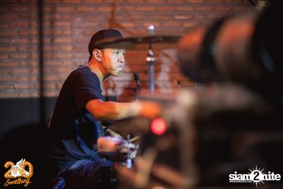 Johnnie Walker x 20Something Bar pres Pang Nakarin — photo 37