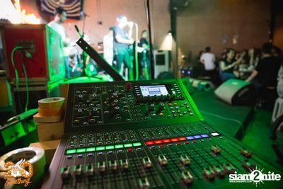 Johnnie Walker x 20Something Bar pres Pang Nakarin — photo 38