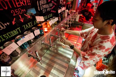 Hair of the Dog Phloen Chit - Third Anniversary — photo 45