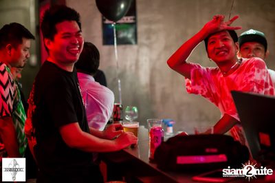 Hair of the Dog Phloen Chit - Third Anniversary — photo 131