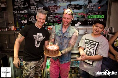 Hair of the Dog Phloen Chit - Third Anniversary — photo 167
