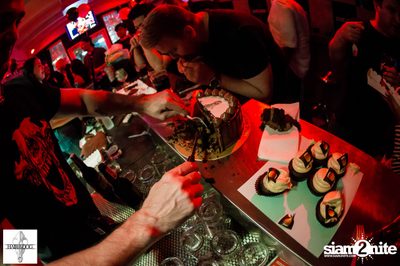 Hair of the Dog Phloen Chit - Third Anniversary — photo 181