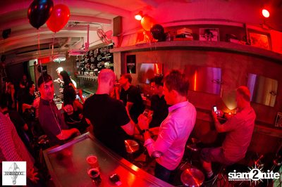 Hair of the Dog Phloen Chit - Third Anniversary — photo 184