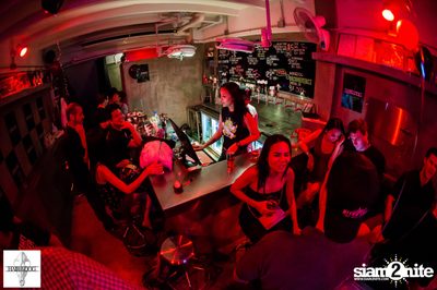 Hair of the Dog Phloen Chit - Third Anniversary — photo 186