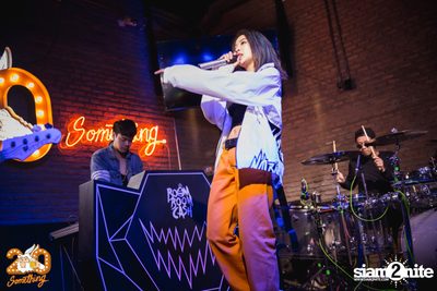 Boom Boom Cash at 20Something Bar — photo 79