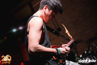 Boom Boom Cash at 20Something Bar — photo 132