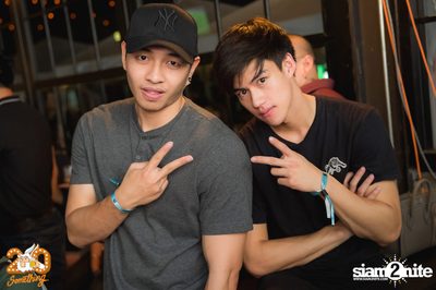 Boom Boom Cash at 20Something Bar — photo 148