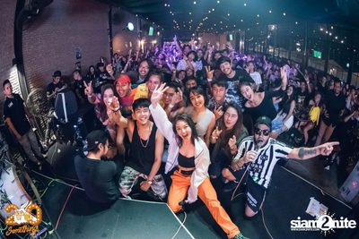 Boom Boom Cash at 20Something Bar — photo 171