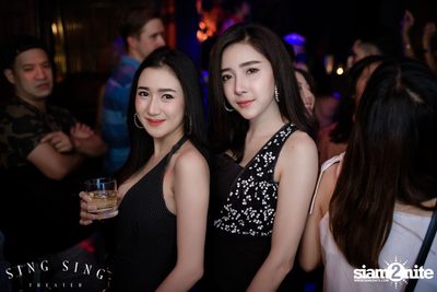BLING IT กับ Bangkok Invaders ที่ ซิง ซิง เธียเตอร์ — photo 35