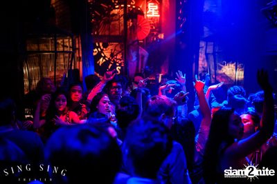 BLING IT กับ Bangkok Invaders ที่ ซิง ซิง เธียเตอร์ — photo 45