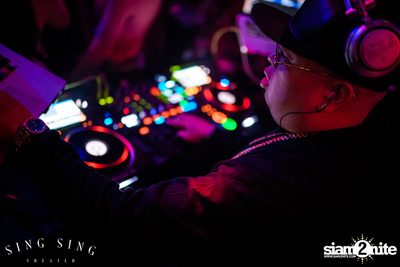 BLING IT กับ Bangkok Invaders ที่ ซิง ซิง เธียเตอร์ — photo 83