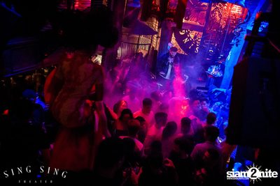 BLING IT กับ Bangkok Invaders ที่ ซิง ซิง เธียเตอร์ — photo 86