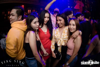 BLING IT กับ Bangkok Invaders ที่ ซิง ซิง เธียเตอร์ — photo 94