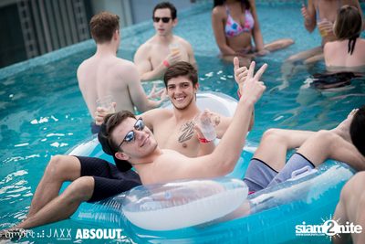 amBar Pool Party ที่ AmBar Bangkok — photo 41
