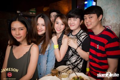 Older นำเสนอ อะตอม ชนกันต์ — photo 31