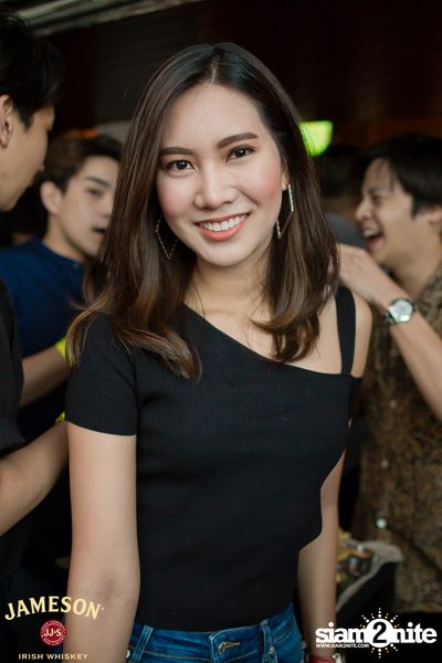 Older นำเสนอ อะตอม ชนกันต์ — photo 45