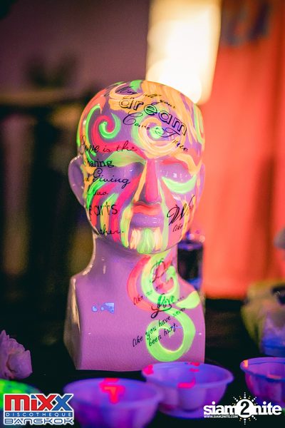 Neon BeatZ Party at MIXX Bangkok — photo 3