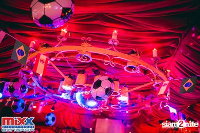 Neon BeatZ Party at MIXX Bangkok — photo 6
