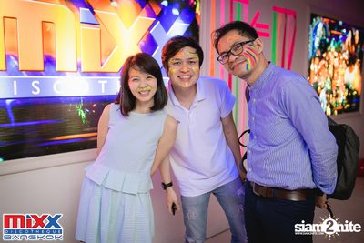 Neon BeatZ Party at MIXX Bangkok — photo 27