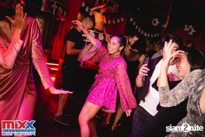 Neon BeatZ Party at MIXX Bangkok — photo 49