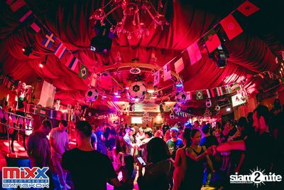 Neon BeatZ Party at MIXX Bangkok — photo 66