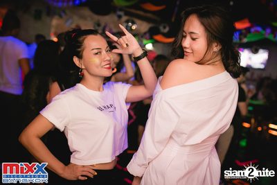 Neon BeatZ Party at MIXX Bangkok — photo 68