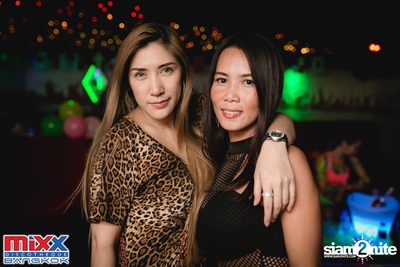 Neon BeatZ Party at MIXX Bangkok — photo 75