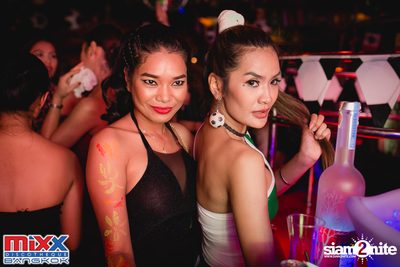 Neon BeatZ Party at MIXX Bangkok — photo 81