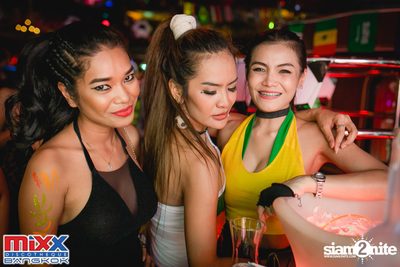 Neon BeatZ Party at MIXX Bangkok — photo 82