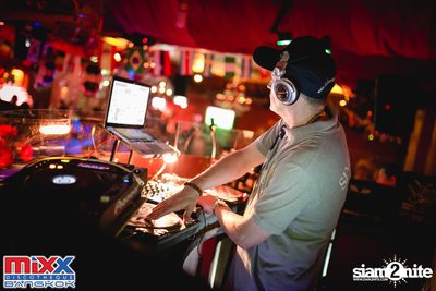 Neon BeatZ Party at MIXX Bangkok — photo 84