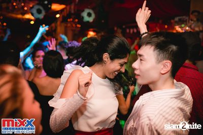 Neon BeatZ Party at MIXX Bangkok — photo 100