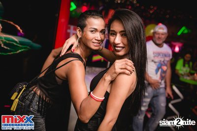 Neon BeatZ Party at MIXX Bangkok — photo 110