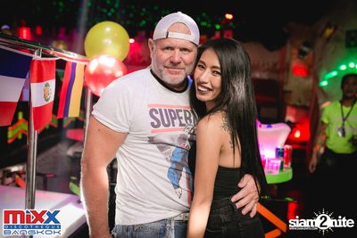 Neon BeatZ Party at MIXX Bangkok — photo 112