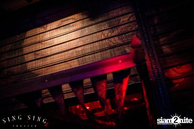 BLING IT กับ Bangkok Invaders ที่ ซิง ซิง เธียเตอร์ — photo 4