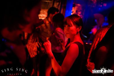 BLING IT กับ Bangkok Invaders ที่ ซิง ซิง เธียเตอร์ — photo 21