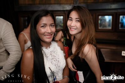 BLING IT กับ Bangkok Invaders ที่ ซิง ซิง เธียเตอร์ — photo 35